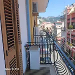 Donna Lia Giardini Naxos