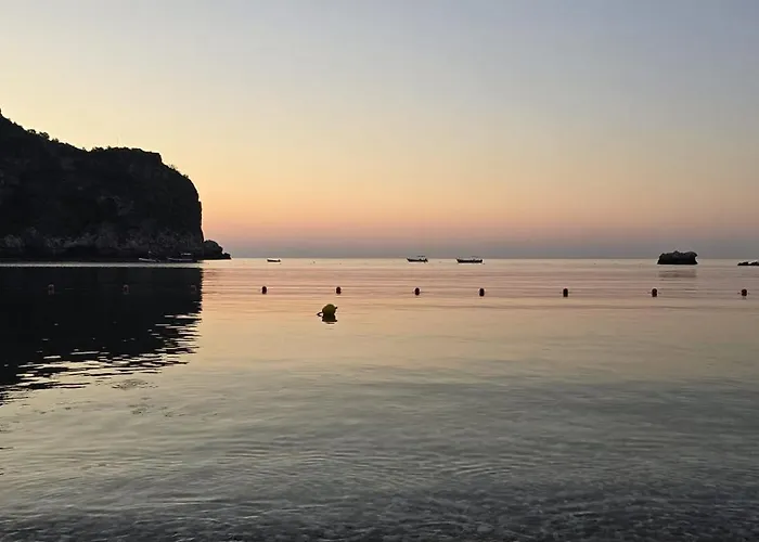 Donna Lia * Giardini-Naxos