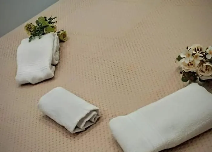 Donna Lia * Giardini Naxos